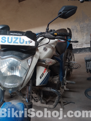 সুজুকি জিক্সার